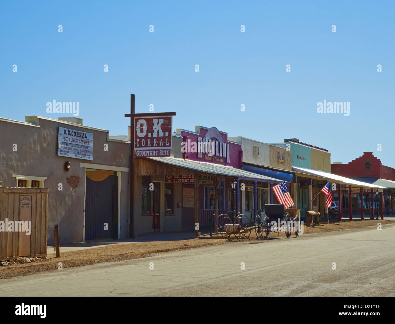 Oriente Allen Street, oggetto contrassegnato per la rimozione definitiva, Arizona, Stati Uniti d'America Foto Stock