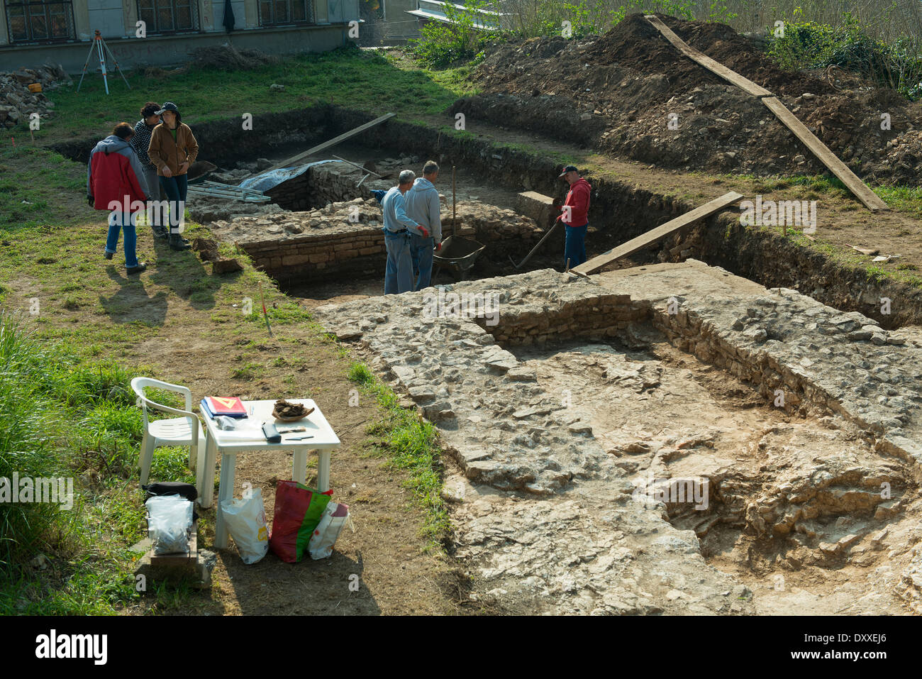 Gli scavi archeologici nel teatro romano di Pola Foto Stock