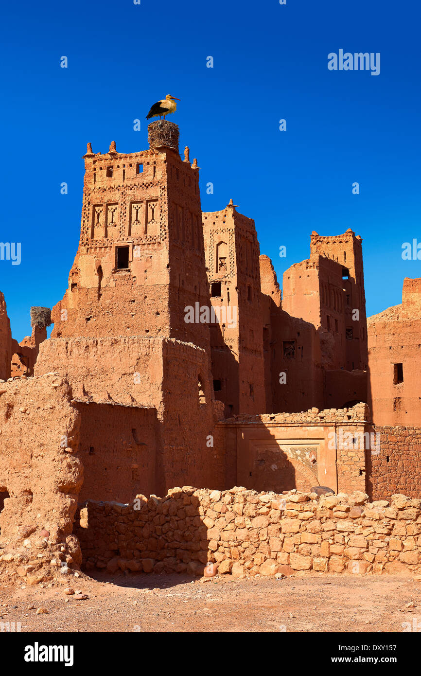 Il Kasbah Glaoui di Tamedaght nel Ounilla Valley ai piedi delle colline di altas montagna, Tamedaght, Marocco Foto Stock