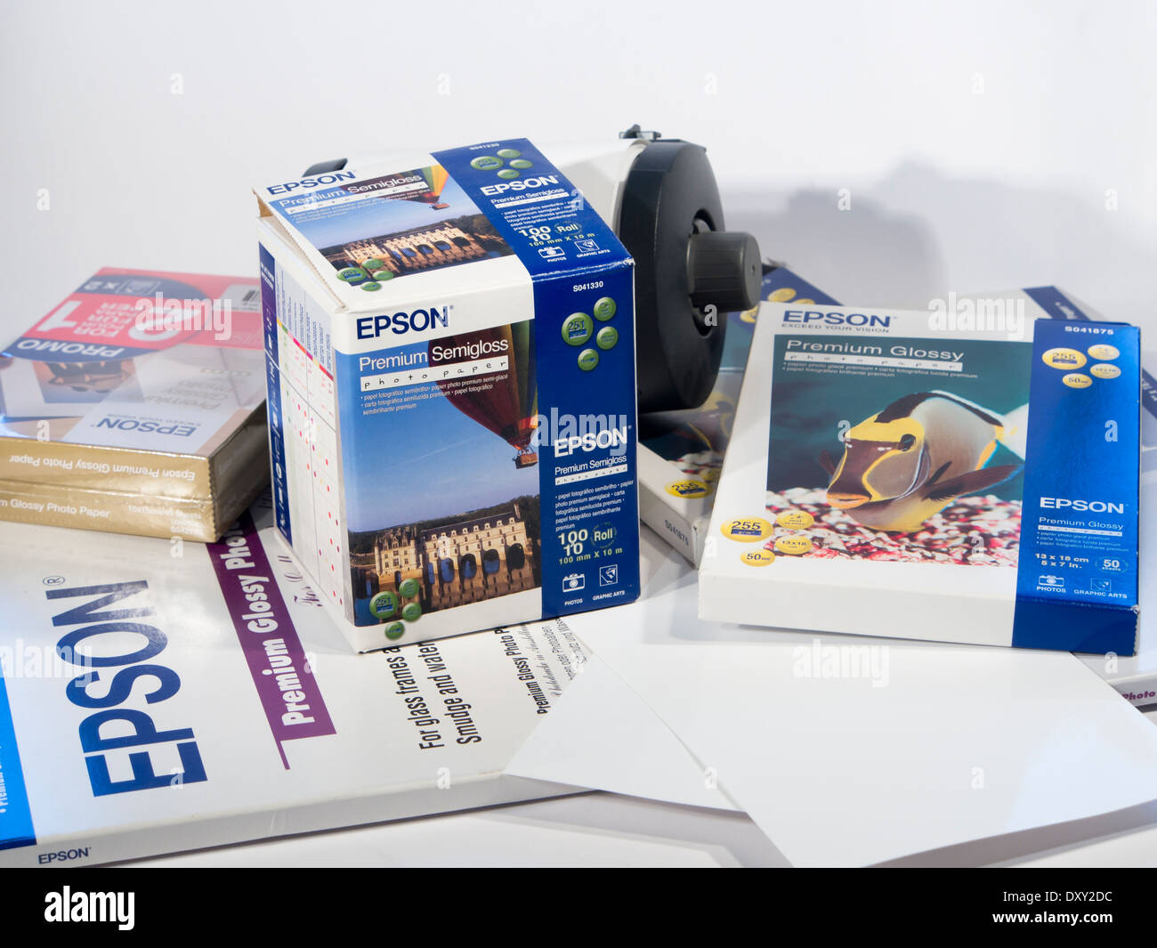 Stampante fotografica a getto d'inchiostro fornisce, la selezione della stampante Epson carta Foto Stock