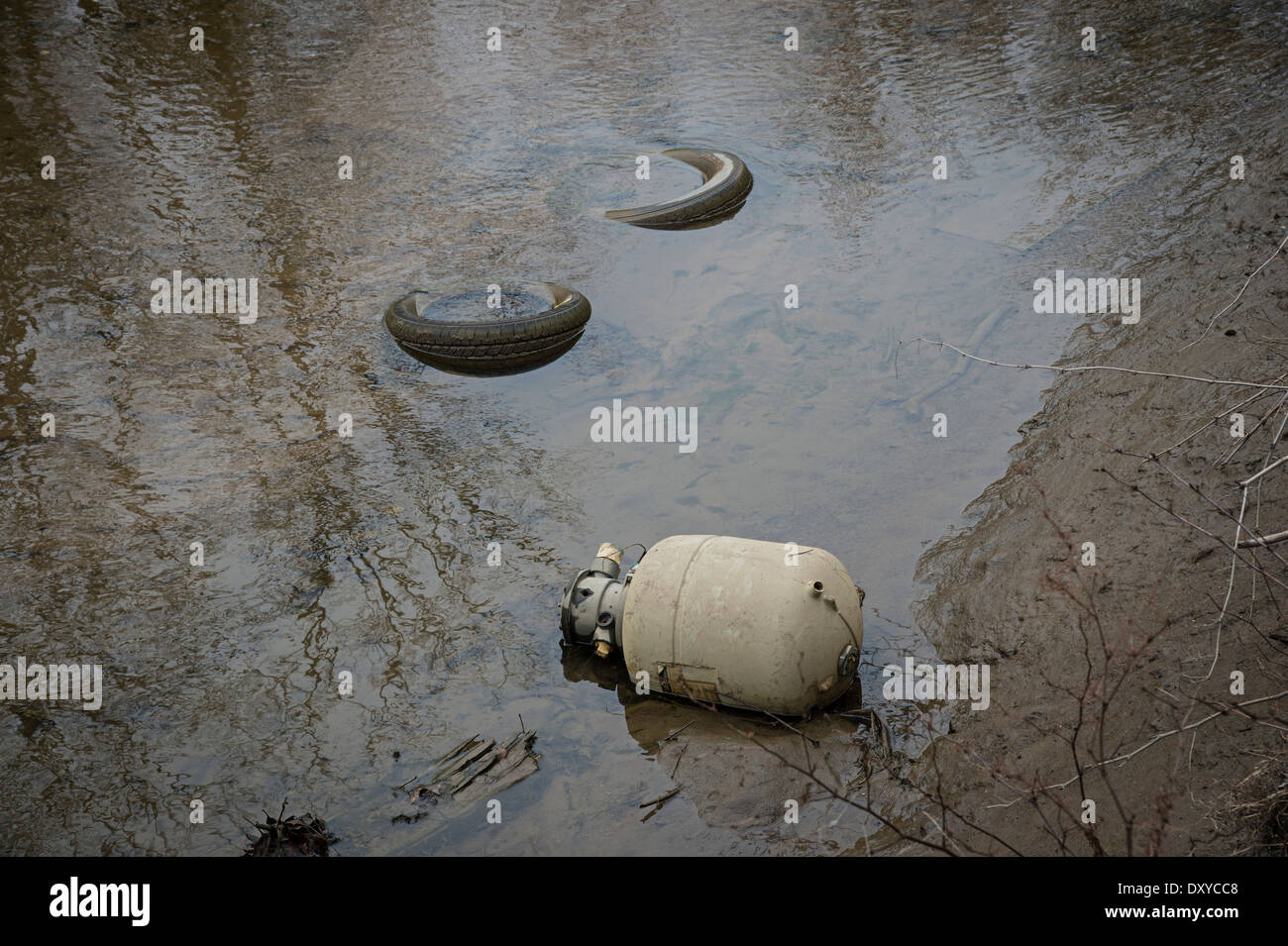 L inquinamento dell acqua Foto Stock