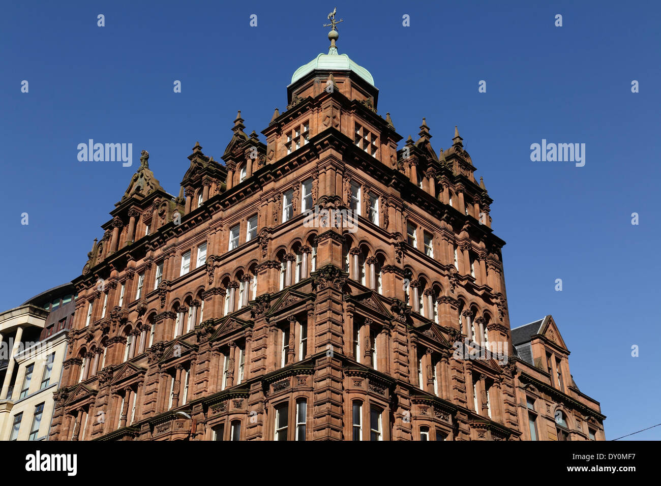 In arenaria rossa edificio Connal sulla giunzione del West George Street e Dundas Street nel centro della città di Glasgow, Scotland, Regno Unito Foto Stock