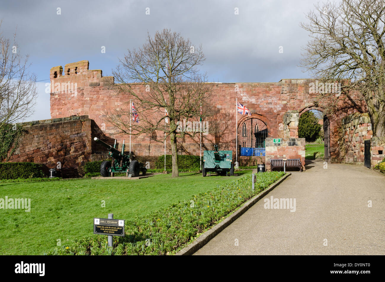 L'ingresso al castello di Shrewsbury in Shropshire Foto Stock