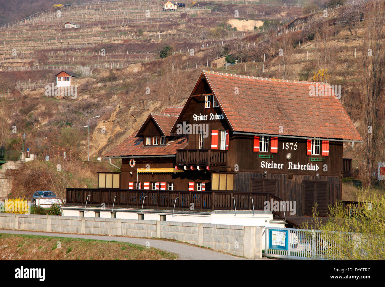 Steiner Ruderklub club di canottaggio sul Danubio nella valle di Wachau, Austria Foto Stock