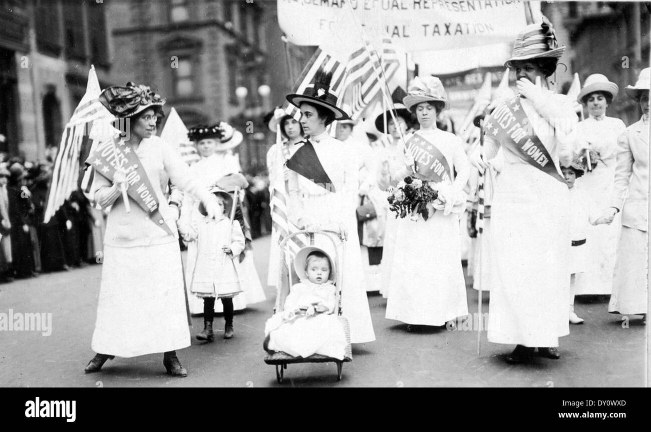 Il suffragio Parade di New York il 6 maggio 1912 Foto Stock