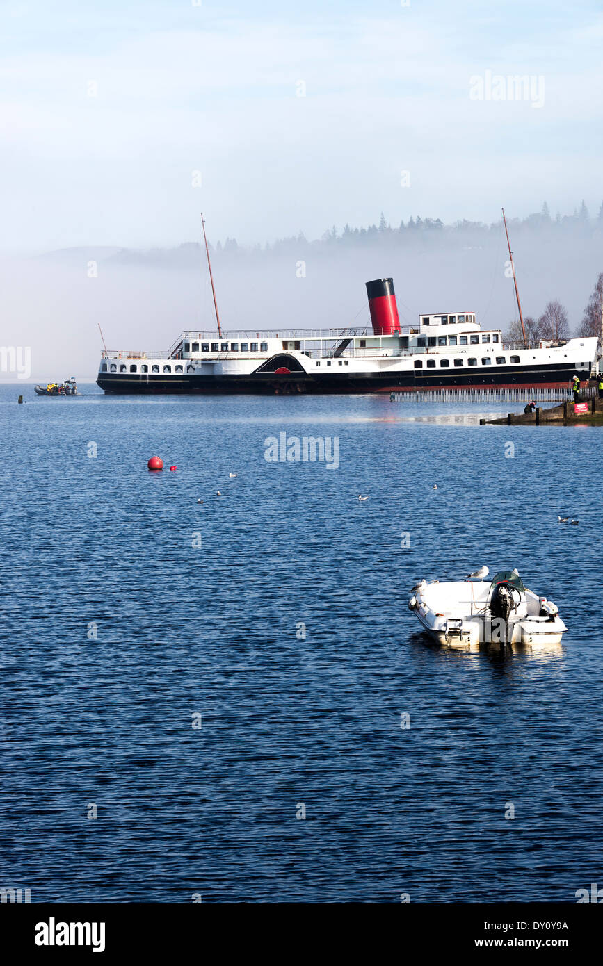 Lo storico battello a vapore cameriera del Loch ormeggiato sul Loch Lomond a Balloch Dumbartonshire Scozia Scotland Foto Stock