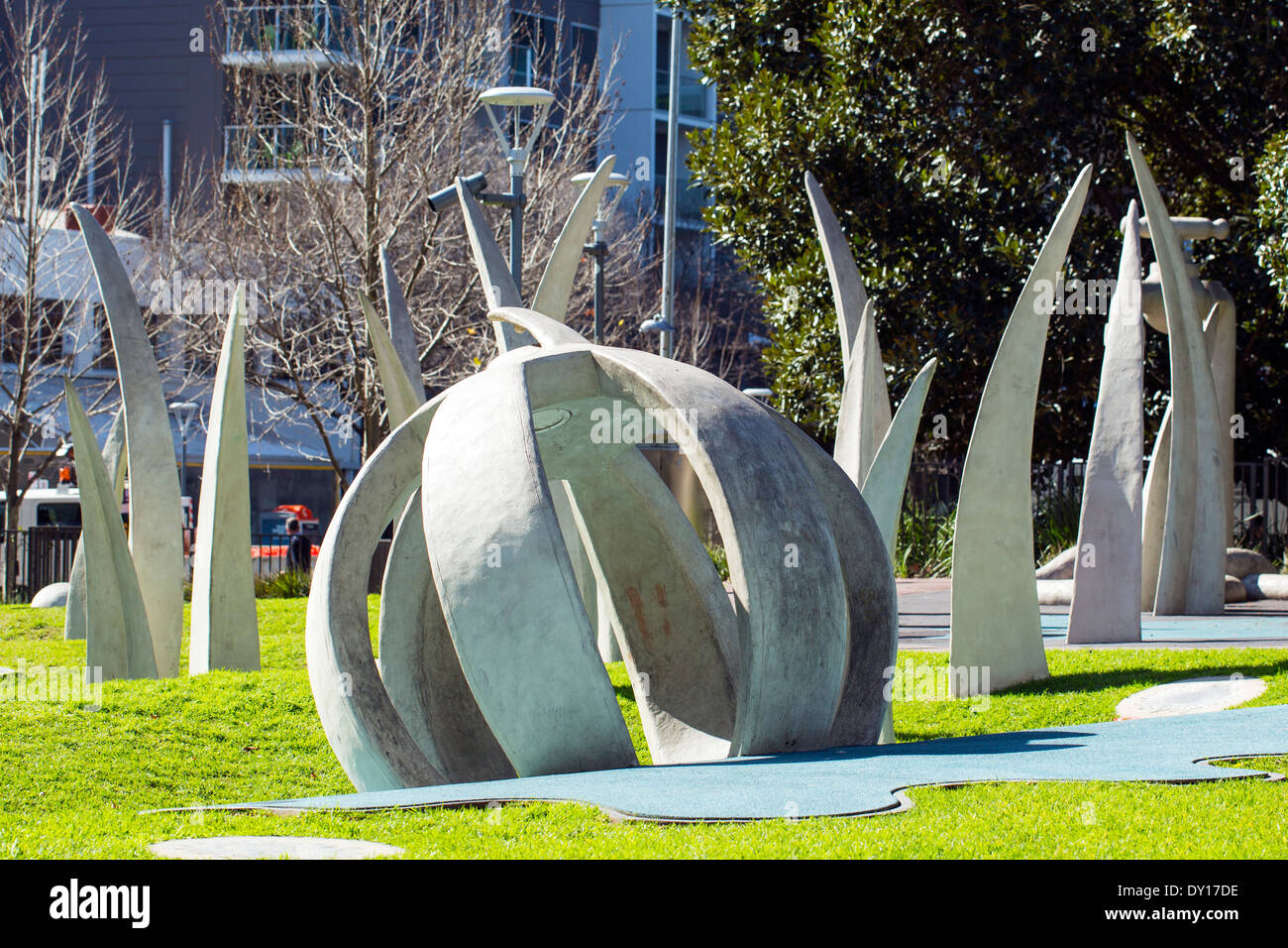 Oggetti di arte in Hindmarsh Square in Adelaide Australia Foto Stock