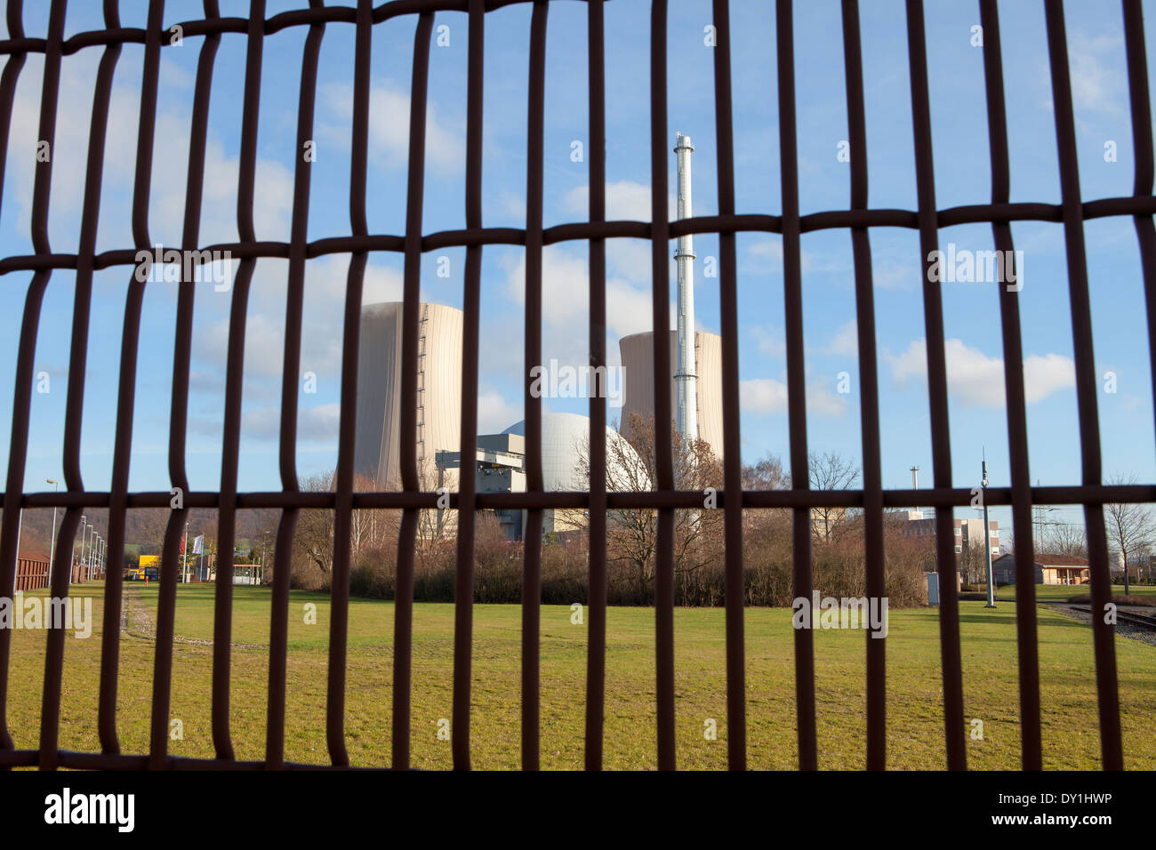 Recinzione di sicurezza, Grohnde Centrale Nucleare, Emmerthal, Hameln, Bassa Sassonia, Germania, Europa Foto Stock