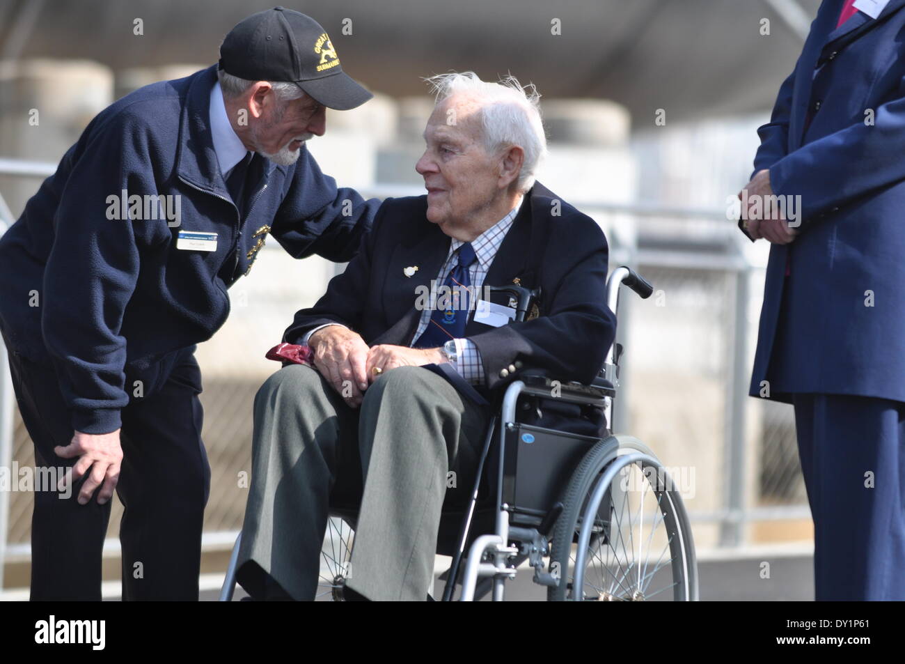 Portsmouth, Regno Unito. 3 Aprile, 2014. Il tenente Mike Draper un prominente ospite al lancio ufficiale del Museo Nazionale della Royal Navy, Historic Dockyard, Portsmouth, Hampshire, Regno Unito. 03 aprile 2014. Credito: Flashspix/Alamy Live News Foto Stock