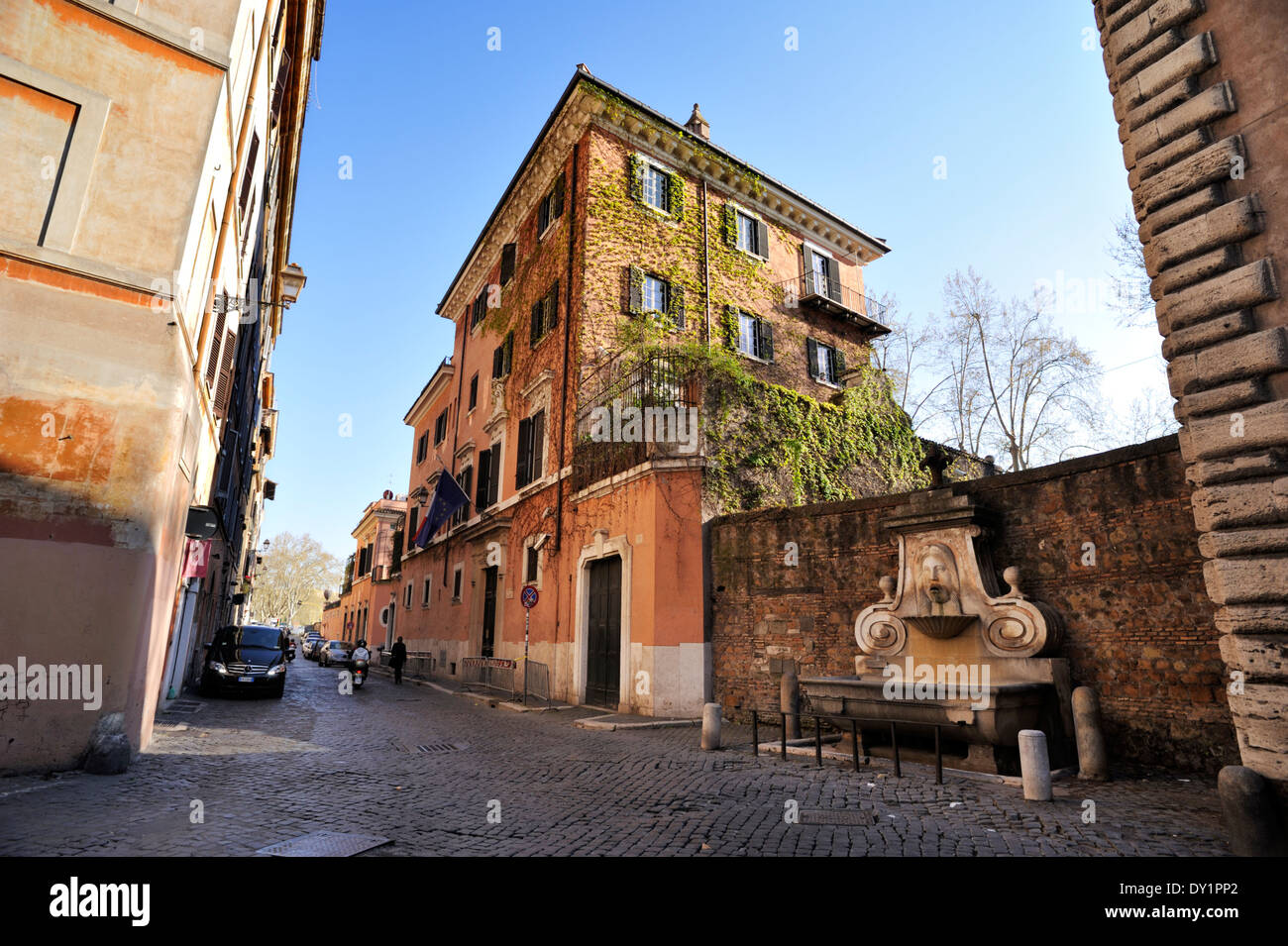 Italia, Roma, via Giulia, fontana del Mascherone Foto Stock