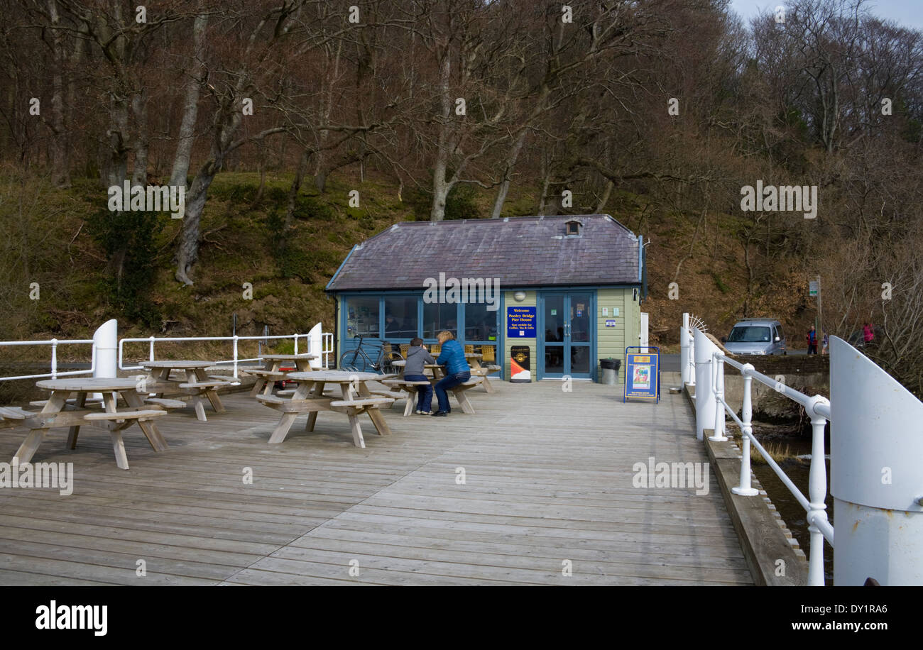 Ponte Pooley Pier House per Ullswater piroscafi biglietti presso la fine del lago Ullswater Foto Stock