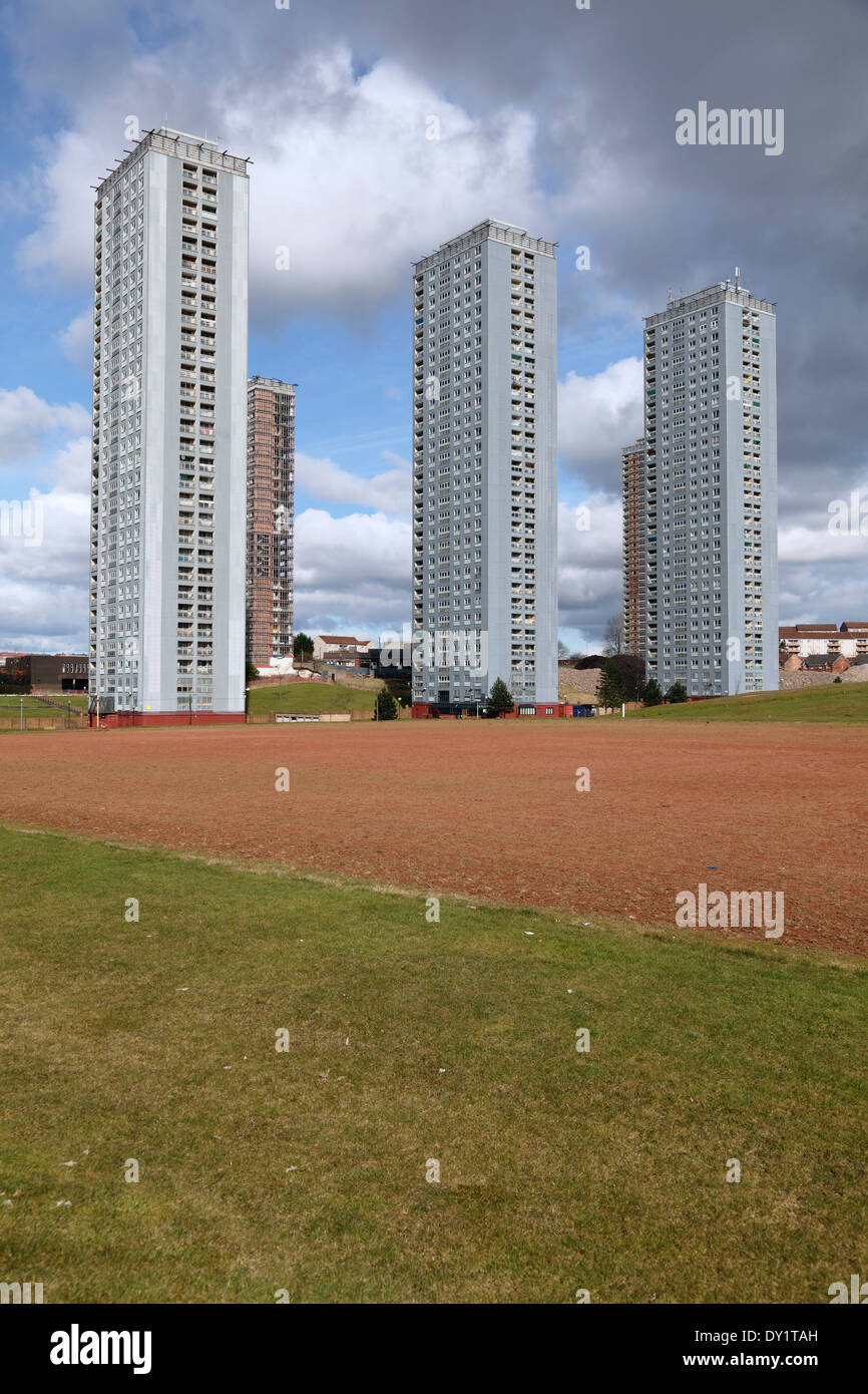 Red Road, Glasgow, appartamenti di alto livello su Petershill Drive, Balornock, Scozia, Regno Unito Foto Stock