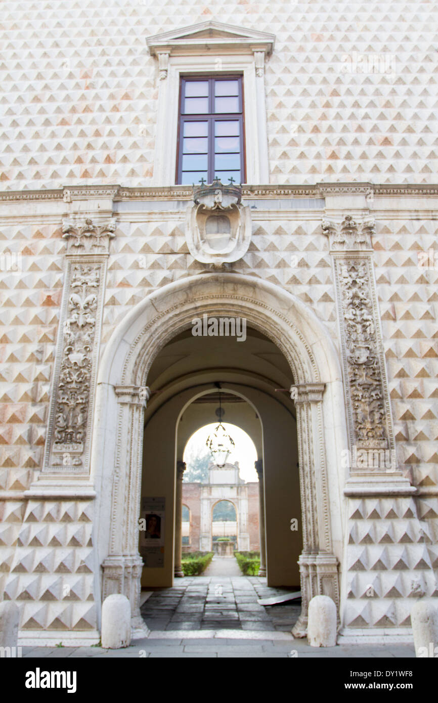 Palazzo dei Diamanti di Ferrara, Emilia Romagna, Italia Foto Stock