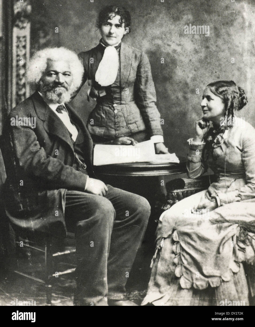 Frederick Douglass con la sua seconda moglie donna attivista dei diritti Helen Pitts, circa 1890 Foto Stock