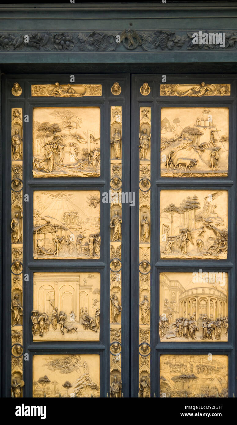 Golden Door con rilievi inil Battistero di Firenze Foto Stock