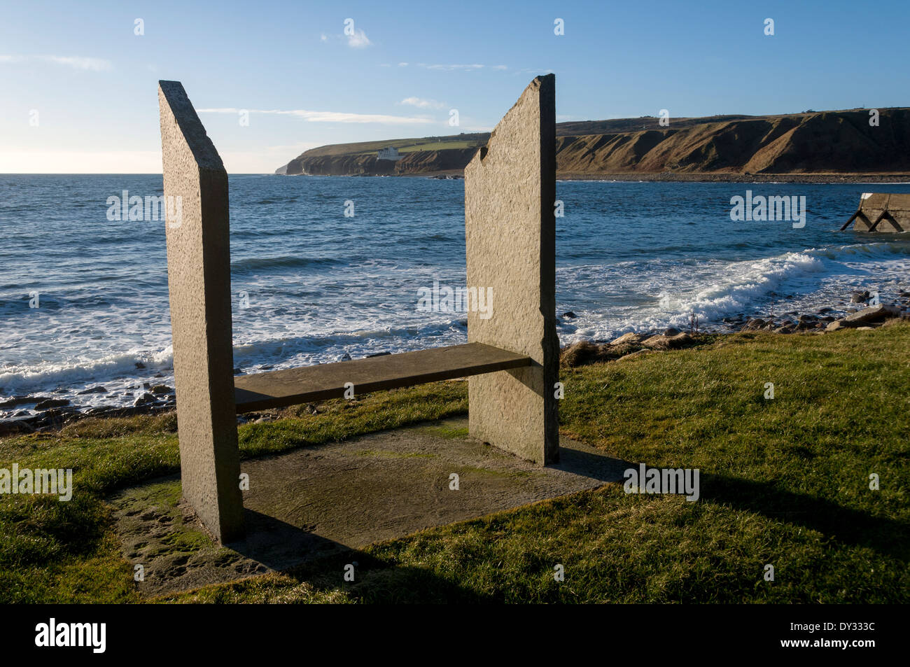 Il sedile in pietra a Dunbeath, Caithness in Scozia, Regno Unito. Foto Stock