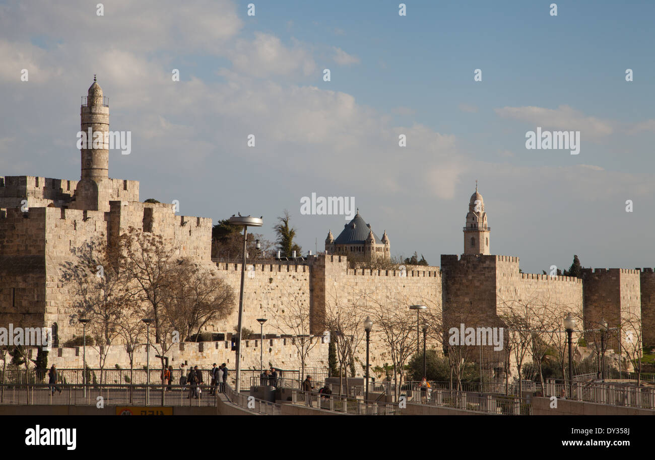 La torre di Davide e le mura della città. Gerusalemme, Israele. Foto Stock