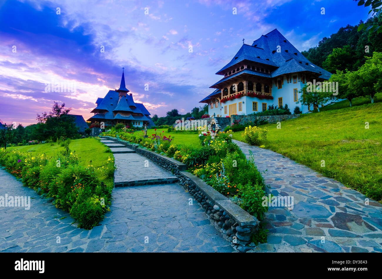 Barsana Monastero complesso in Maramures Foto Stock