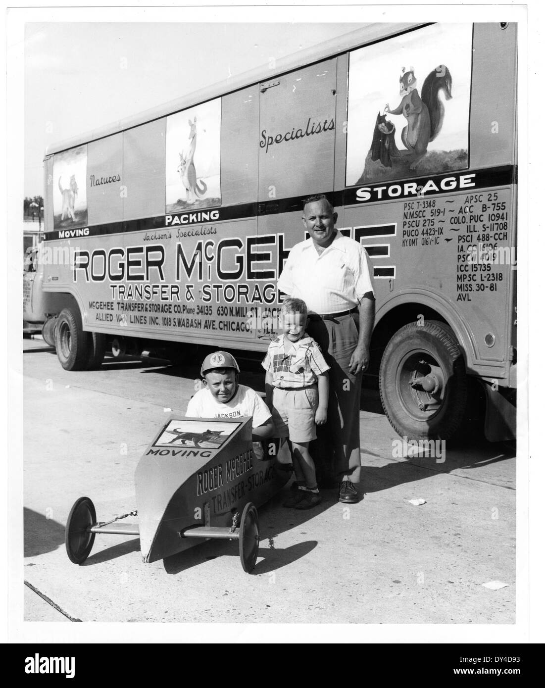 Un'immagine che mostra le riparazioni in corso all'Old Capitol Building a Jackson, Mississippi, forse nel 1915, che riflette la conservazione in corso della struttura. Foto Stock