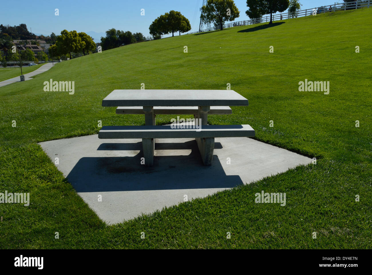 Pietra Tavolo picnic Foto Stock