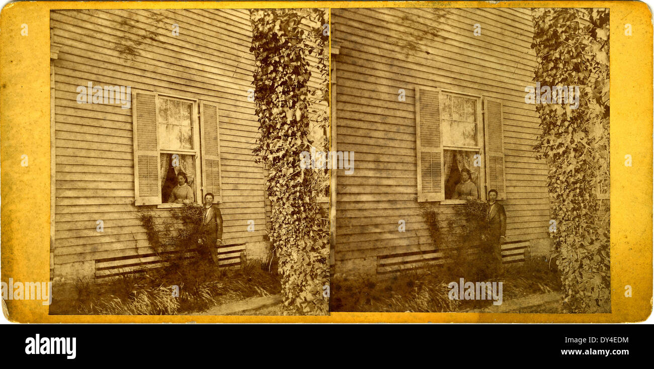 Questa fotografia cattura una giornata intensa a Brookhaven, Mississippi, mostrando le attività quotidiane in strada e l'atmosfera vivace della città. L'immagine riflette la vivace vita della comunità durante i primi anni del XX secolo. Foto Stock