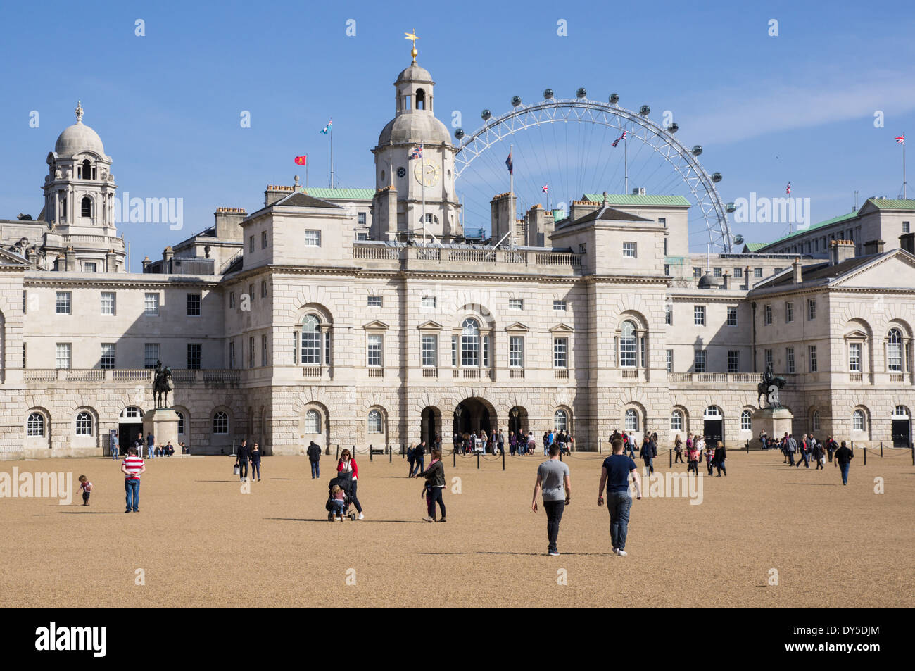 La Sfilata delle Guardie a Cavallo e la Casa Museo di cavalleria, Londra England Regno Unito Regno Unito Foto Stock