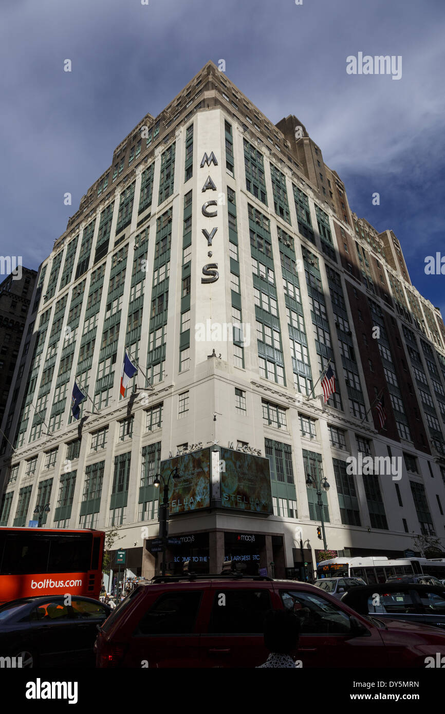 Macy's edificio a intersezione Settima Avenue e West 34th Street New York NY Foto Stock