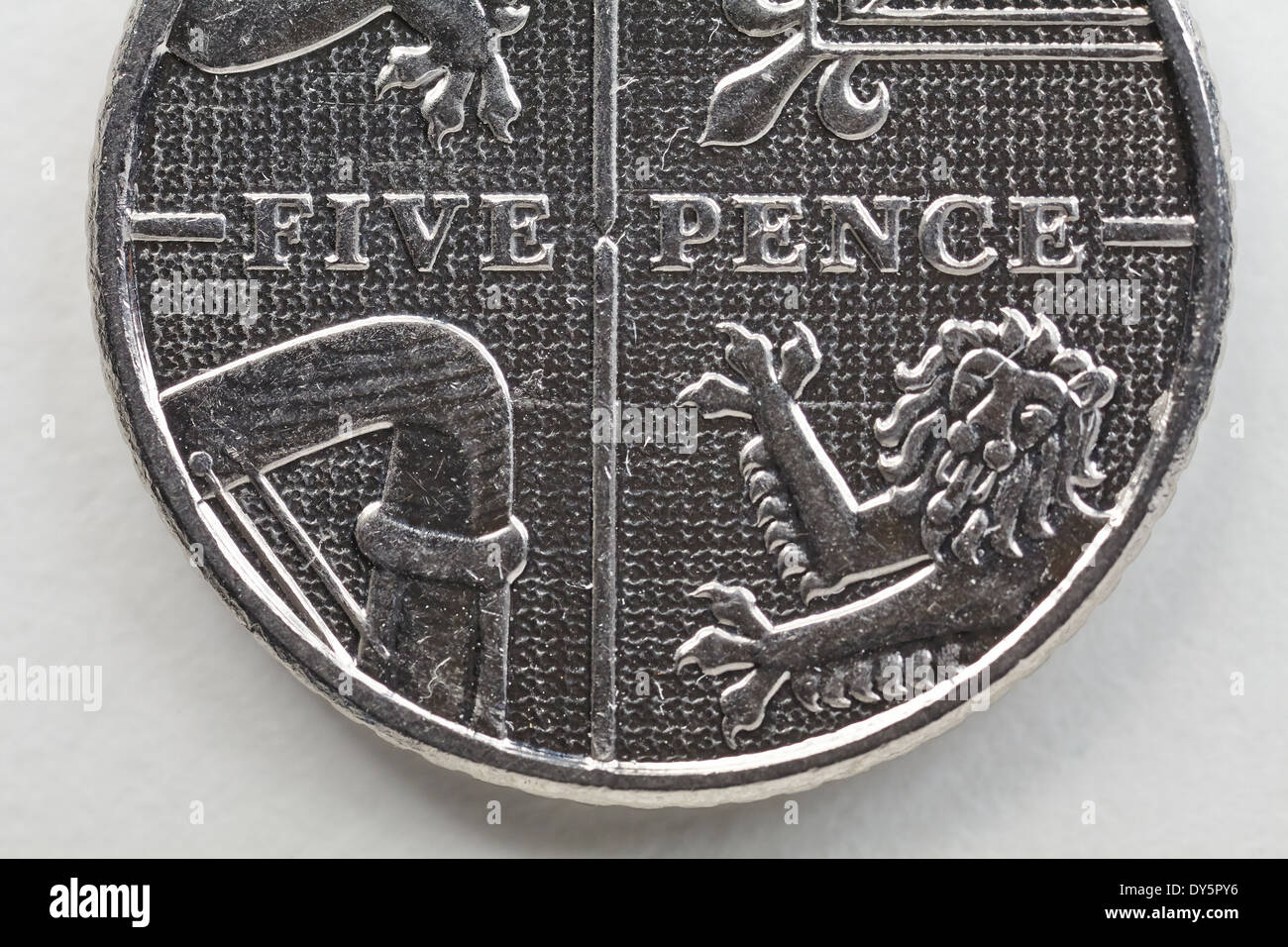 Cinque pence pezzo, close-up. Foto Stock