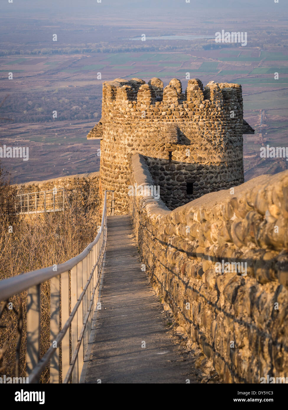 Vecchie fortificazioni a Sighnaghi, la capitale della regione del vino di Kakheti in Georgia, nel Caucaso. Foto Stock