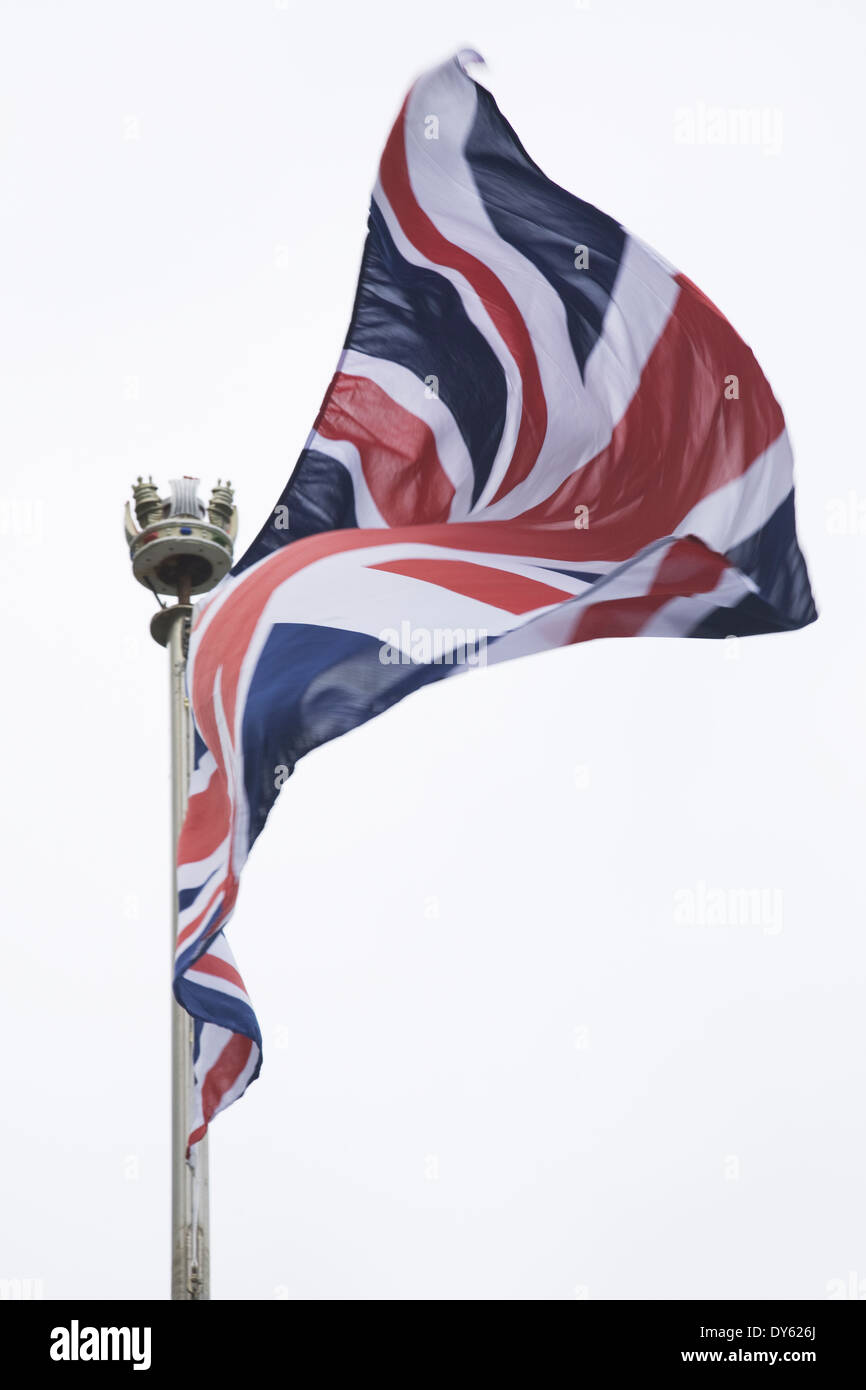 Britannica Union Jack flag su un palo di bandiera Foto Stock