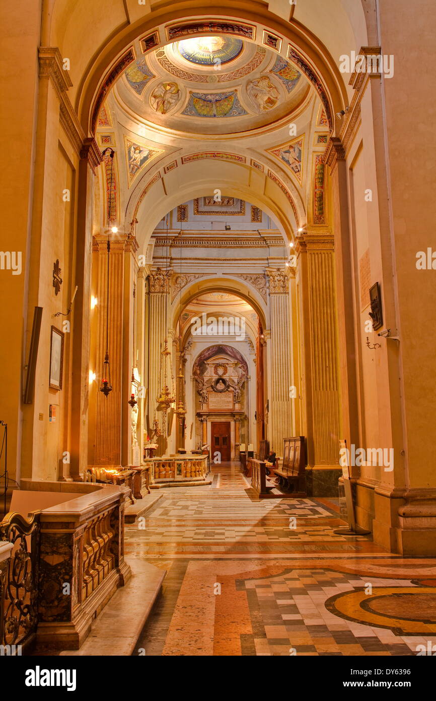 La Cattedrale Metropolitana di San Pietro (Bologna) cattedrale risalente al XVII secolo, Bologna, Emilia Romagna, Italia Foto Stock