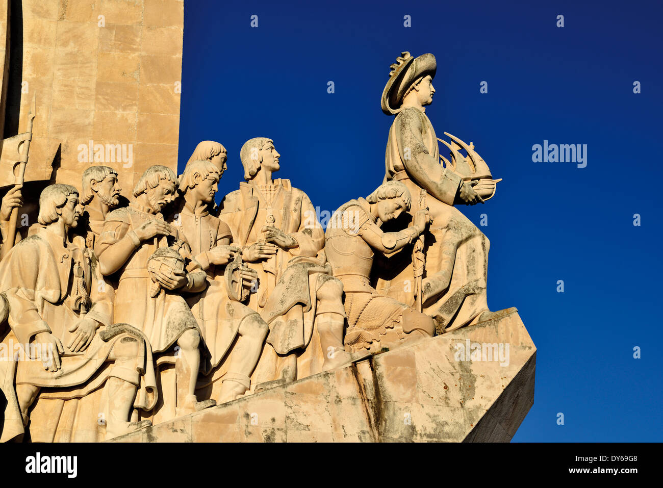 Il Portogallo, Lisbona: dettaglio del Monumento delle Scoperte Foto Stock