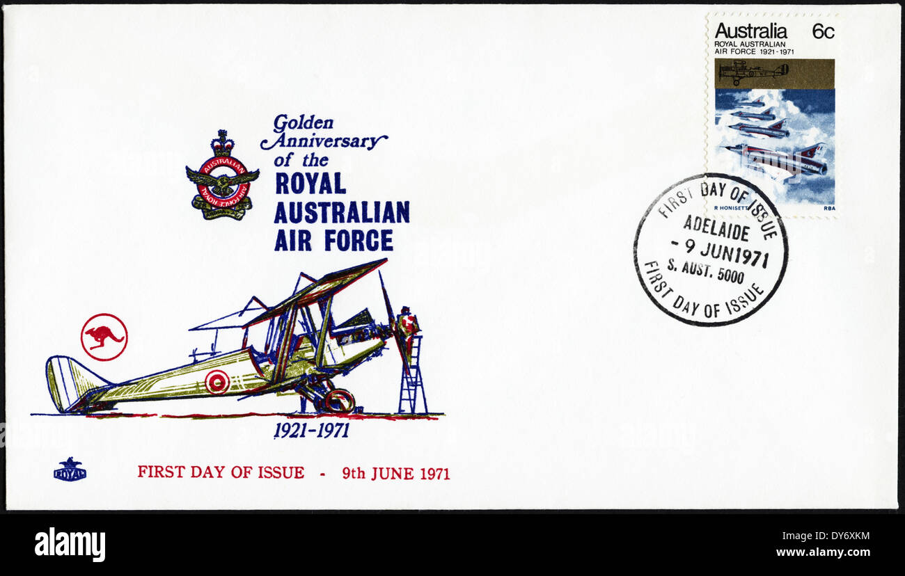 Prima commemorative day cover Australia francobolli Golden anniversario della Royal Australian Air Force con timbro postale Adelaide il 9 giugno 1971 Foto Stock