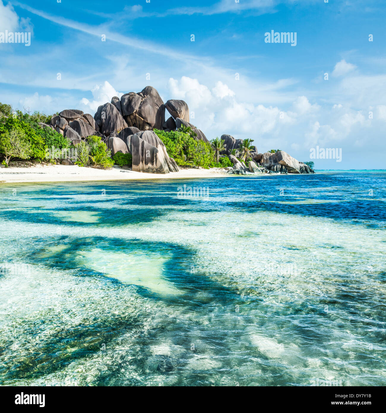 Anse Sous d'Argent spiaggia con massi di granito e mare turchese Foto Stock