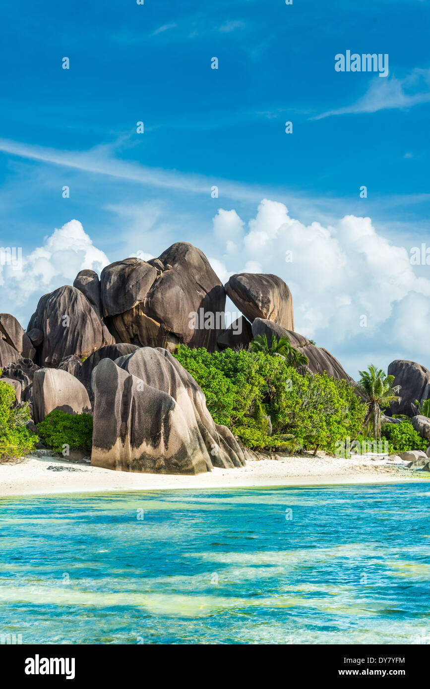 Anse Sous d'Argent spiaggia con massi di granito e mare turchese Foto Stock