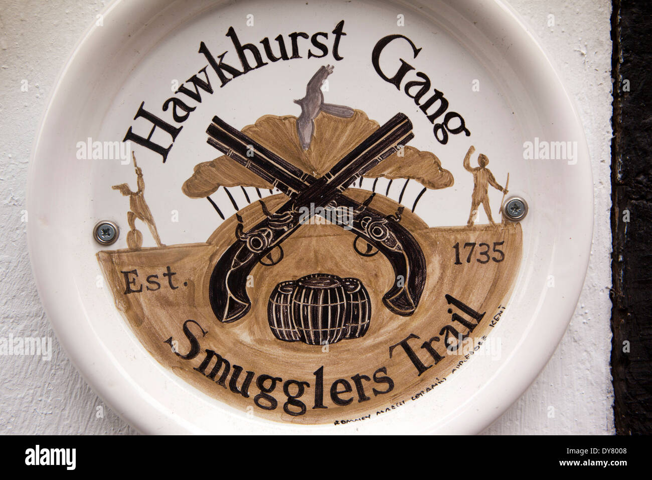 Regno Unito, Inghilterra, East Sussex, segala, storico Mermaid Inn, Hawkhurst pista Trail placca Foto Stock