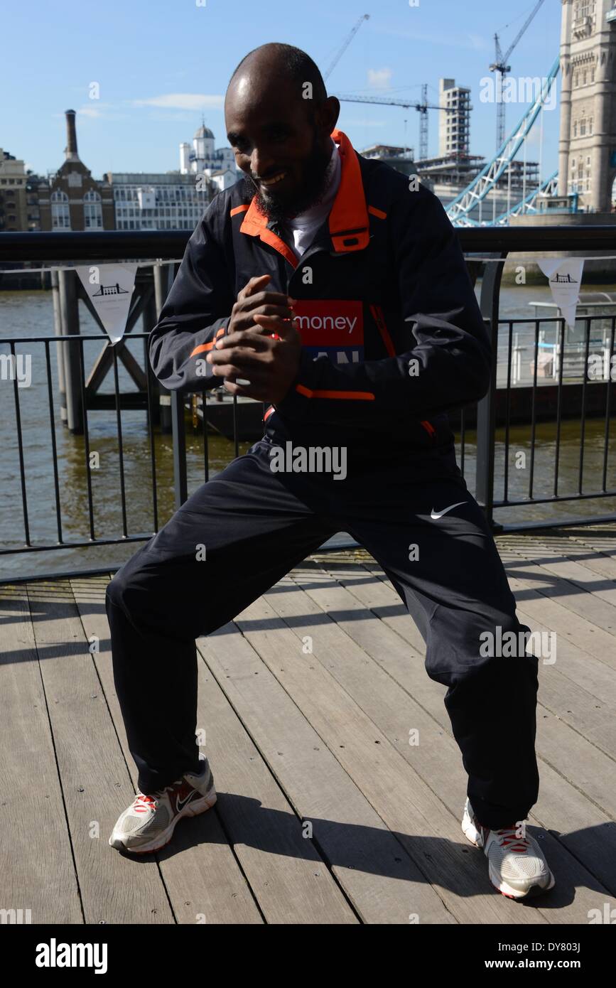 Londra Inghilterra, 9 aprile, 14 : Celebrity assiste la VIRGIN LONDON MARATHON: photocall e conferenza stampa presso il Tower Hotel, St. Katharines Way, Londra. Credito: Vedere Li/Alamy Live News Foto Stock