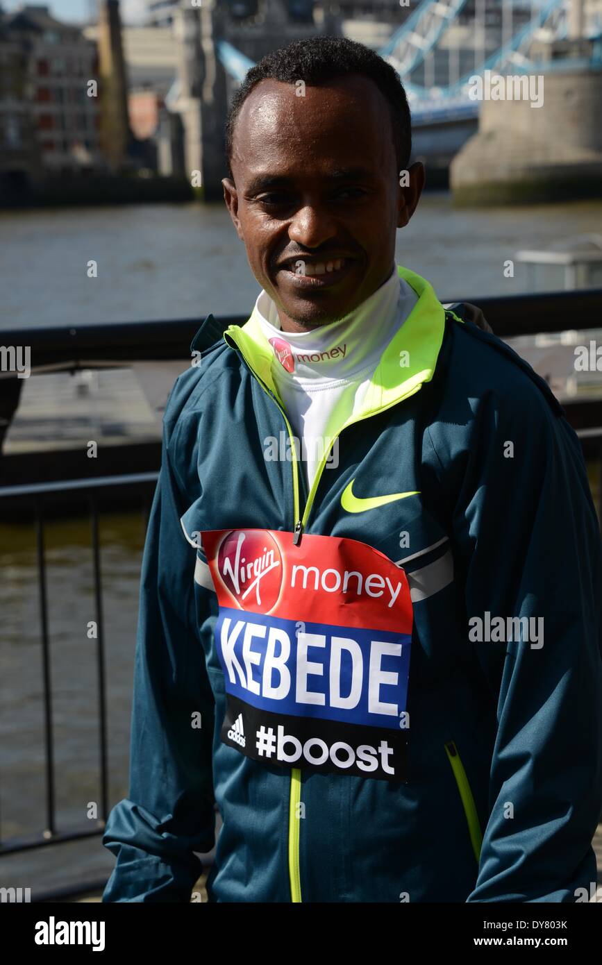 Londra Inghilterra, 9 aprile, 14 : Celebrity assiste la VIRGIN LONDON MARATHON: photocall e conferenza stampa presso il Tower Hotel, St. Katharines Way, Londra. Credito: Vedere Li/Alamy Live News Foto Stock