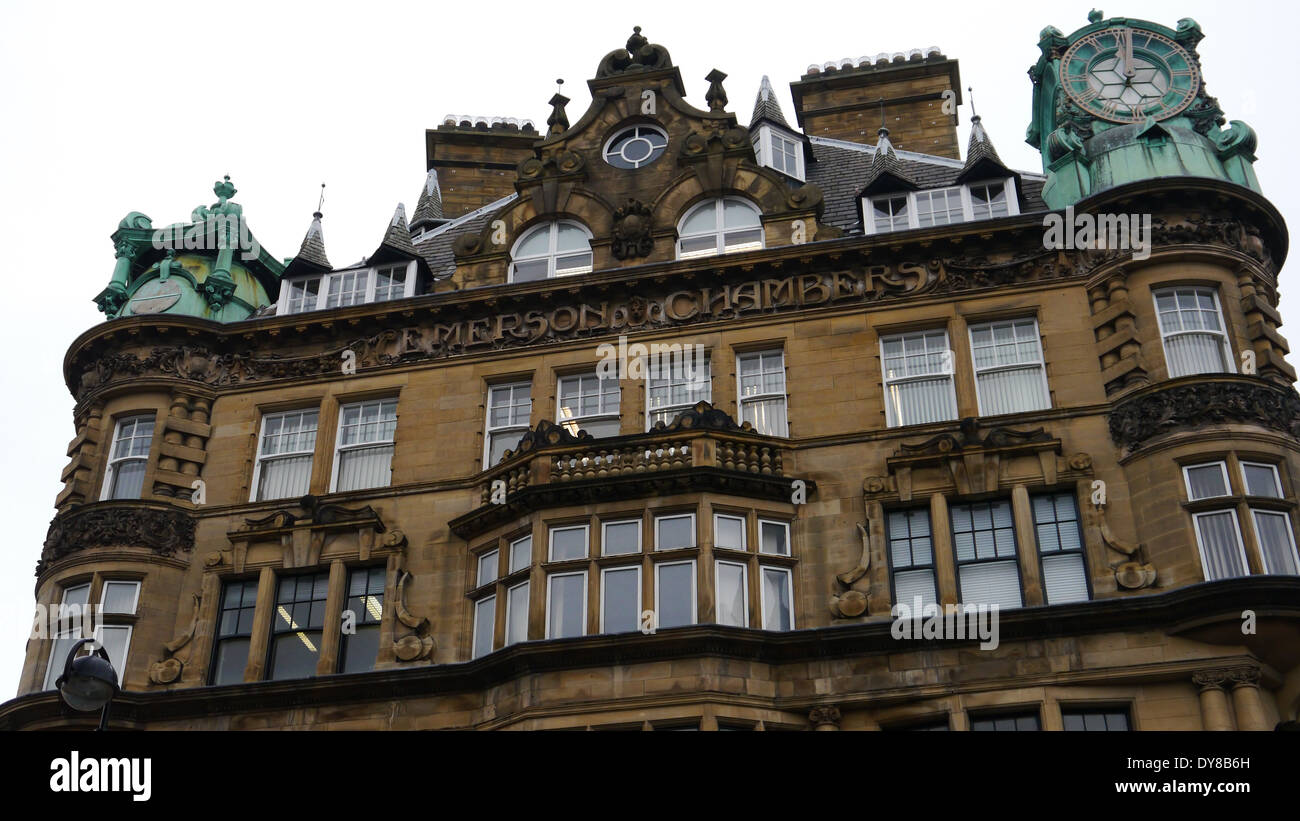 Le caratteristiche architettoniche di elaborare la costruzione di pietra - Camere Emmerson, Newcastle upon Tyne Foto Stock