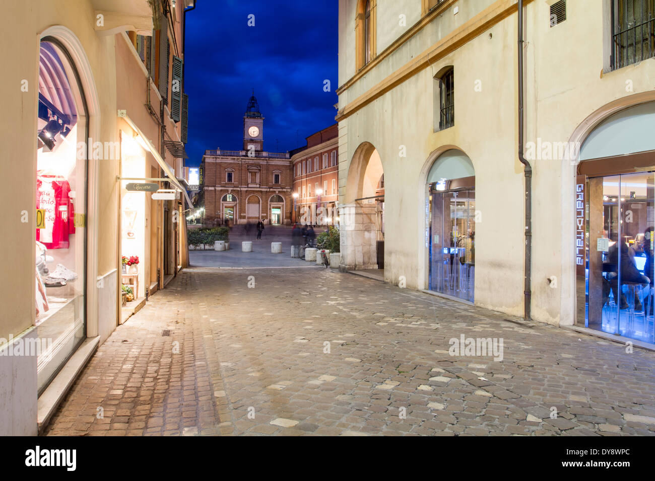 Piazza del Popolo di notte, Ravenna, Emilia Romagna, Italia Foto Stock