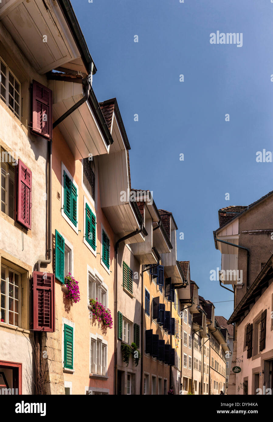 Case, fronti, Sankt Urbangasse, città, villaggio, estate, Solothurn, Svizzera, Europa Foto Stock