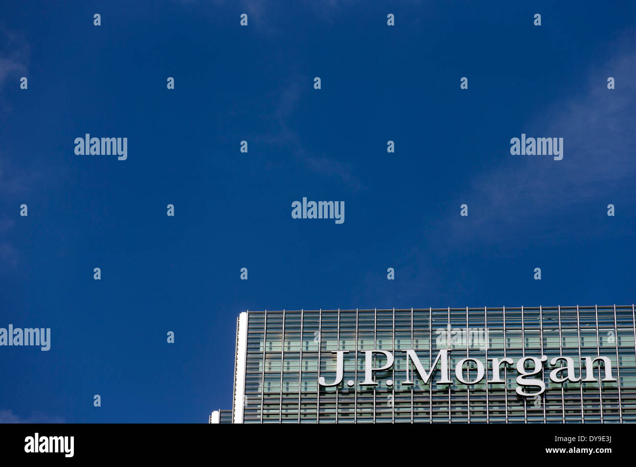 Regno Unito, Londra : Il J P Morgan edificio a Canary Wharf a Londra il 10 aprile, 2014. Foto Stock