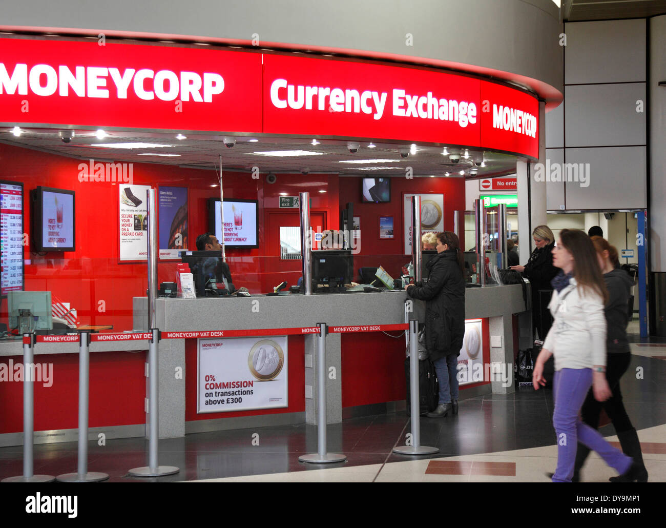 Cambio valuta Bureau all'Aeroporto di Gatwick Foto Stock