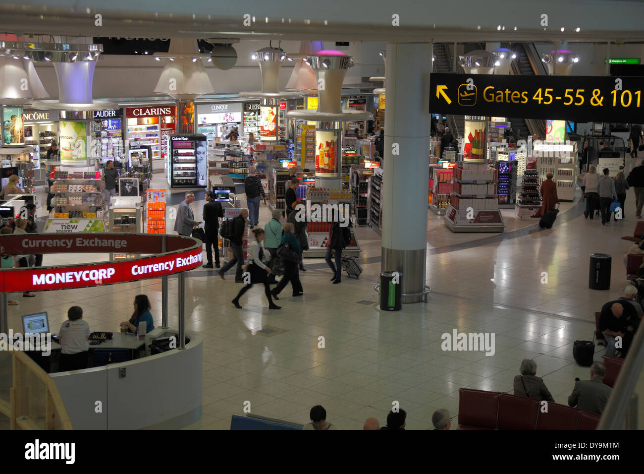 Negozi Duty Free all'Aeroporto di Gatwick Foto Stock