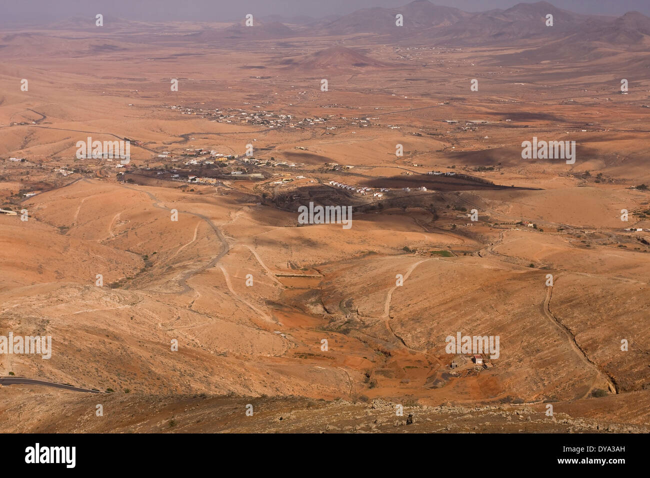 Cercare sintesi vantage point Mirador Morro Velosa Valle de Santa Ines Betancuria Fuerteventura isole Canarie Spagna Europa overvi Foto Stock