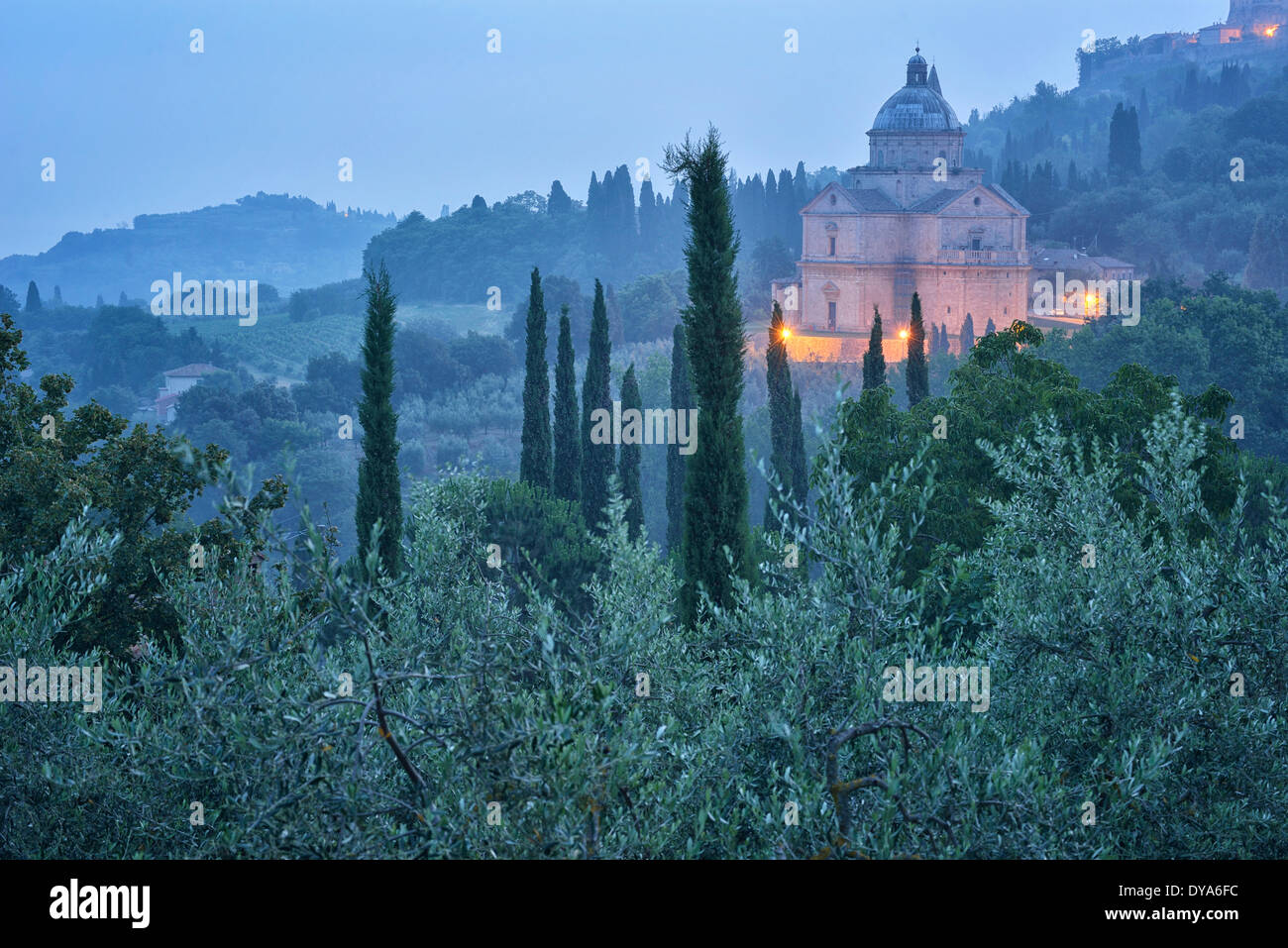 Europa Mediterraneo italiano italia Toscana provincia di Siena San Biagio Montepulciano chiesa di architettura del paesaggio alba misty Foto Stock