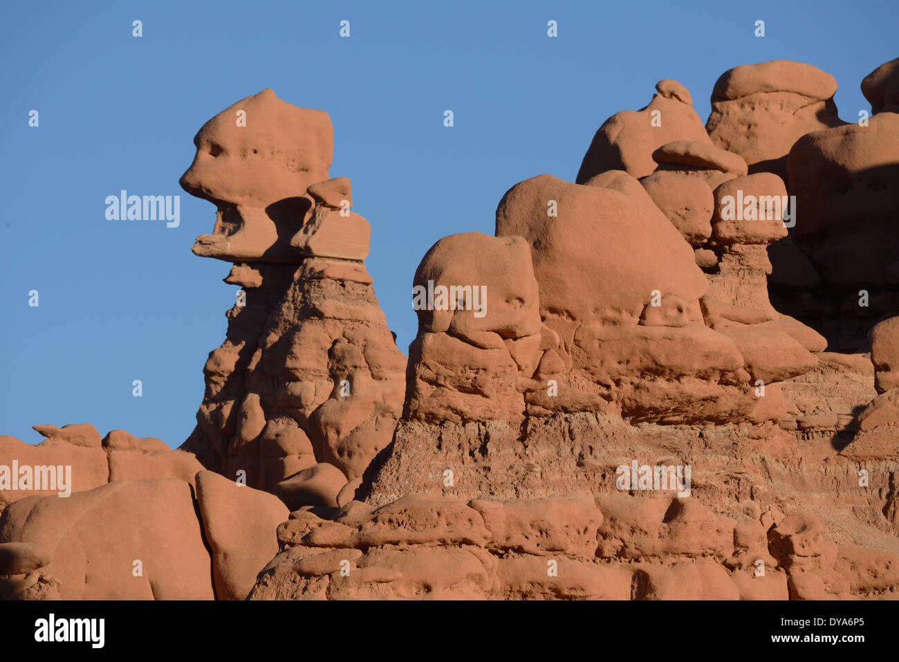 USA America Stati Uniti Utah Colorado Plateau southern Goblin Valley State Park Hoodoo San Rafael Reef rocce formazioni rocciose, Foto Stock