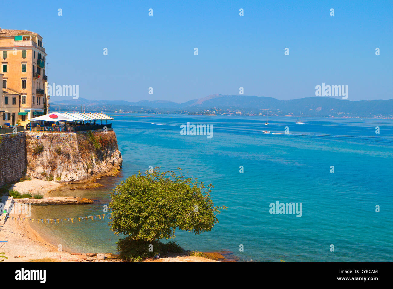 L'isola di Corfù e la città vecchia. La Grecia Foto Stock