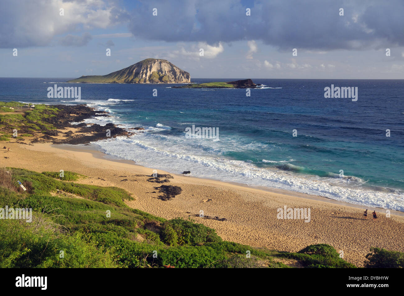 Manana o isola dei conigli di fronte Makapuu Beach, windward Oahu, Hawaii, STATI UNITI D'AMERICA Foto Stock