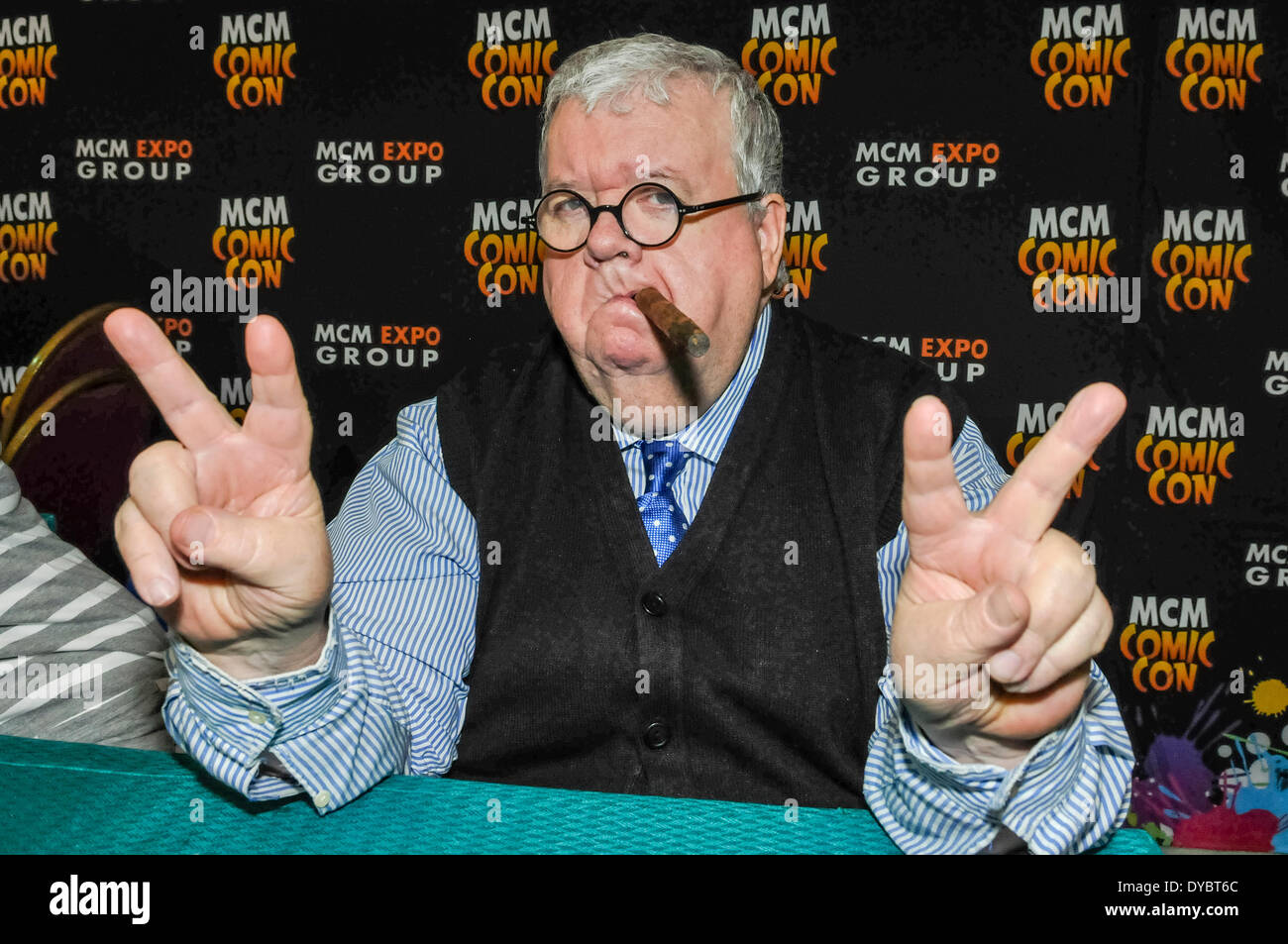 Dublino, Irlanda. 13 apr 2014 - Ian McNeice fa il suo Winston Churchill la rappresentazione dal medico che, presso MCM Comic Con credito: Stephen Barnes/Alamy Live News Foto Stock